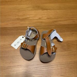 Saltwater surfer sandals